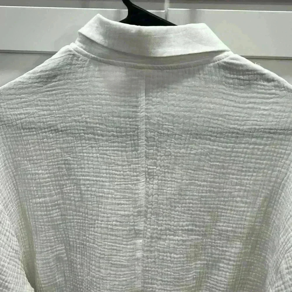Kirious NEW Women’s White button up shirt New with tags. Size Small 100% Cotton - Picture 5 of 7